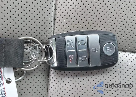 2017 Kia Sedona Lx из США, поврежденный, VIN KNDMB5C1XH6311764